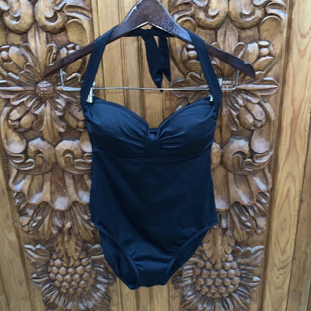 - NWOT Lauren Ralph Lauren size 6 black halter style swimsuit